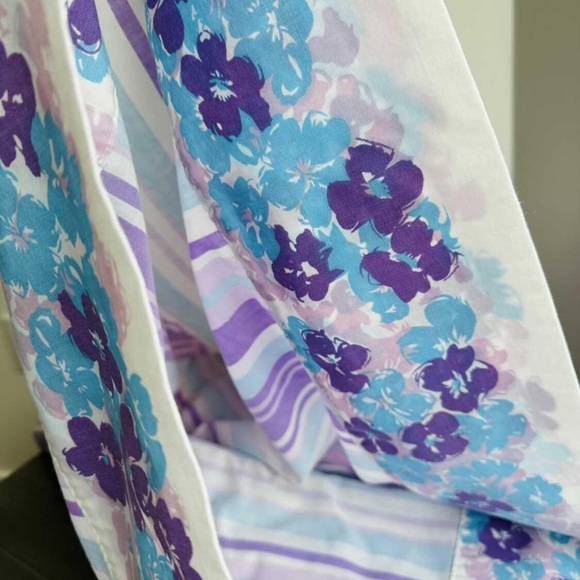 Vintage flat queen sheet & 2 pillow cases - Picture 2 of 5